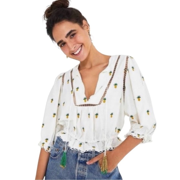 Farm Rio Crop Top Pineapple Embroidered Blouse – Beaded Linen Blend – Size Small - Picture 4 of 13